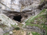 <p>La sortie de la grotte</p>