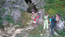 <p>On arrive à la grotte</p>